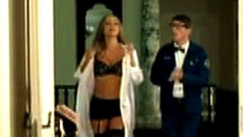 Pic: Mariah Carey in Touch My Body (2008)