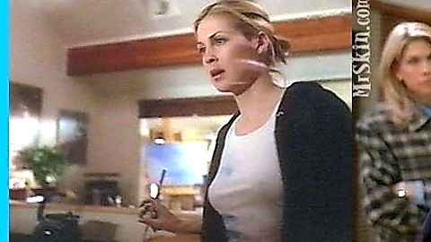 Pic: Kelly Rutherford in The Perfect Getaway (1998)