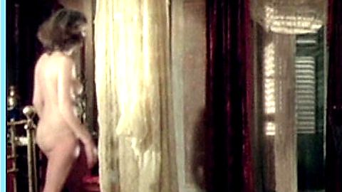 Pic: Jennifer O'Neill in Gente di rispetto (1975)