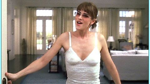 Pic: Amanda Peet in Something's Gotta Give (2003)