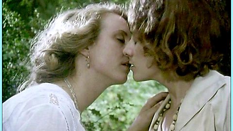 Pic: Janet McTeer in Portrait of a Marriage (1990)