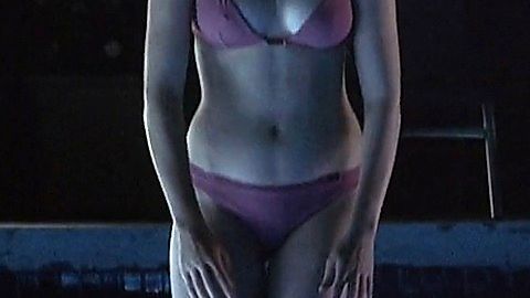 Pic: Leelee Sobieski in The Glass House (2001)