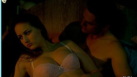 Pic: Leelee Sobieski in Dangerous Liaisons