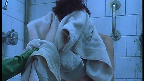Pic: Toni Collette in Hotel Splendide (2000)