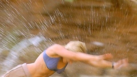 Pic: Toni Collette in Japanese Story (2003)