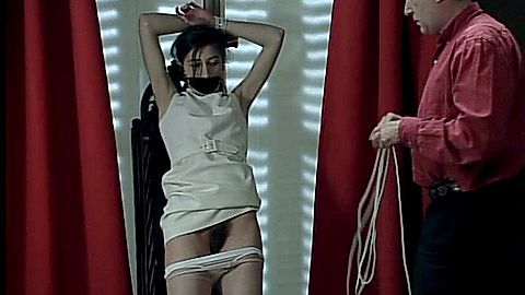 Pic: Caroline Ducey in Romance (1999)