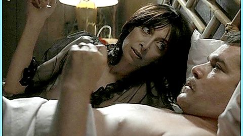 Pic: Illeana Douglas in Point of Origin (2002)