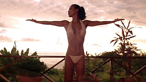 Pic: Sung Hi Lee in Death to the Supermodels (2005)