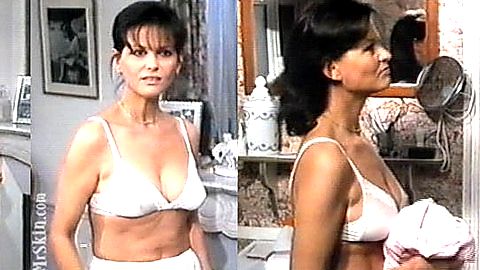 Pic: Claudia Cardinale in Le cadeau (1981)