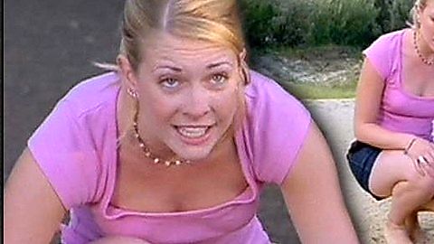 Pic: Melissa Joan Hart in Sabrina, Down Under (1999)