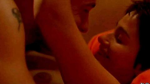 Pic: Marie Gillain in Tout le plaisir est pour moi (2004)