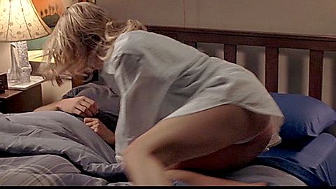 Pic: Amy Smart in Just Friends (2005)