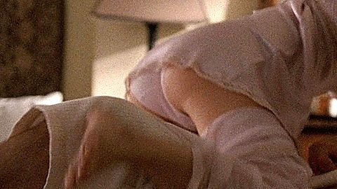Pic: Perrey Reeves in Entourage (2004)