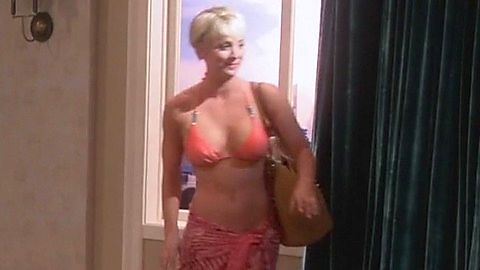 Pic: Kaley Cuoco in The Big Bang Theory (2007)