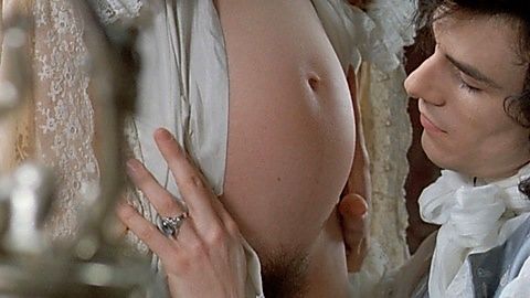 Pic: Elsa Zylberstein in Farinelli (1994)