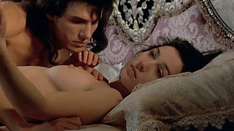 Pic: Elsa Zylberstein in Farinelli (1994)