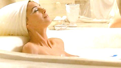 Pic: Monica Bellucci in Astérix & Obélix: Mission Cléopâtre (2002)