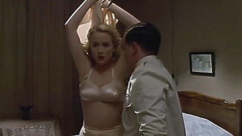 Pic: Jennifer Ehle in The Camomile Lawn (1992)