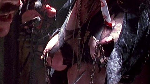 Pic: Melinda Clarke in Return of the Living Dead Part III (1993)