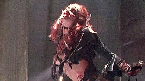Pic: Melinda Clarke in Return of the Living Dead Part III (1993)