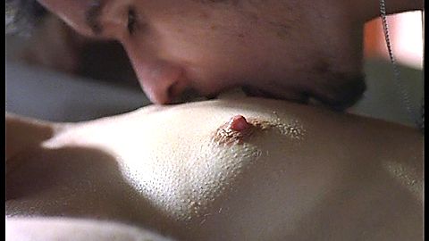 Pic: Amanda Ryan in The Hunger (1997)