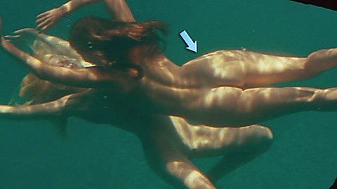 Pic: Kelly Brook in Piranha 3D (2010)