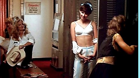 Pic: Gwen Welles in Desert Hearts (1985)