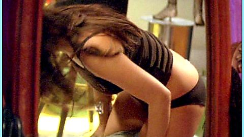 Pic: Susan Ward in Dead and Deader (2006)