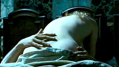 Pic: Melissa George in The Amityville Horror (2005)