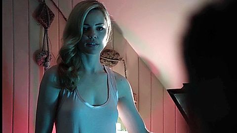 Pic: Melissa George in Bag of Bones (2011)