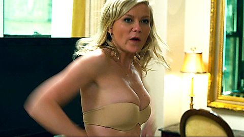 Pic: Kirsten Dunst in Bachelorette (2012)