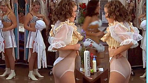 Pic: Kathleen Robertson in Beautiful (2000)