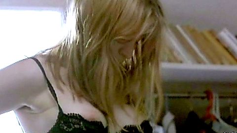 Pic: Valeria Bruni Tedeschi in Oublie-moi (1995)