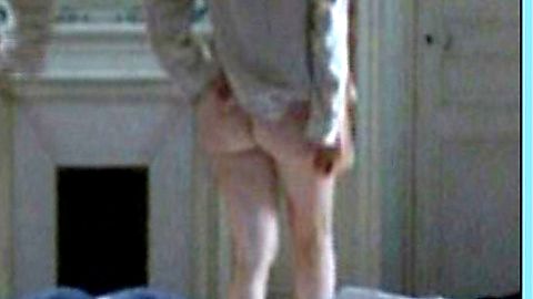 Pic: Valeria Bruni Tedeschi in 5x2 (2004)