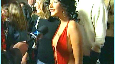 Pic: Christina Aguilera in Sexiest Rock Stars