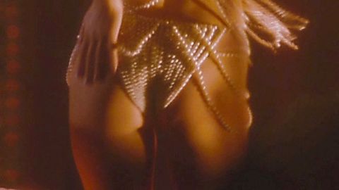 Pic: Christina Aguilera in Burlesque (2010)