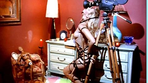 Pic: Amy Lindsay in Dreamers (1999)