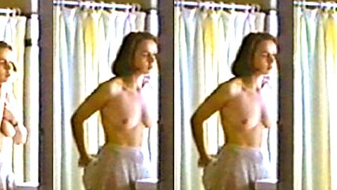 Pic: Sandrine Bonnaire in La peste (1992)