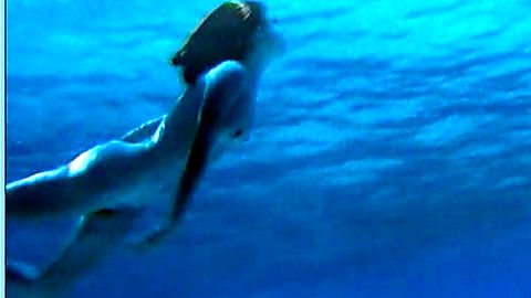 Pic: Julia Brendler in Dolphins (1999)