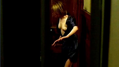Pic: Isabelle Carr in Eros thérapie (2004)