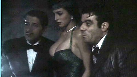 Pic: Ana Alvarez in Aquí huele a muerto (1989)