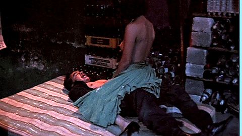 Pic: Blanca Guerra in El Imperio de la fortuna (1986)