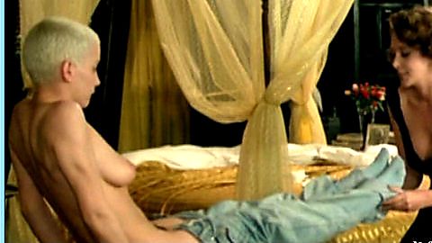Pic: Annie Belle in Black Emmanuelle, White Emmanuelle (1976)