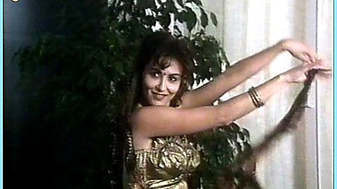 Pic: Sabrina Ferilli in Anche i commercialisti hanno un'anima (1994)