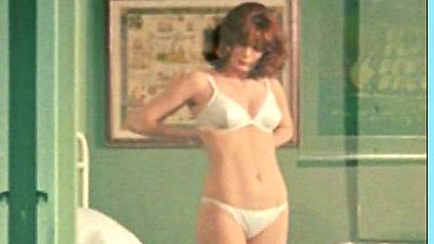 Pic: Edwige Fenech in La soldatessa alle grandi manovre (1978)