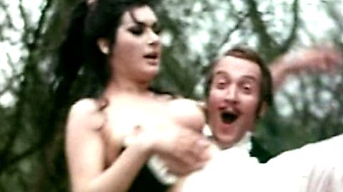 Pic: Edwige Fenech in Alle Kätzchen naschen gern (1969)
