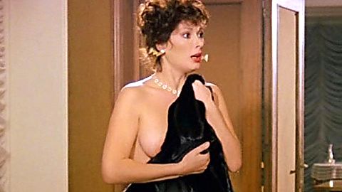 Pic: Edwige Fenech in La moglie in vacanza... l'amante in città (1980)
