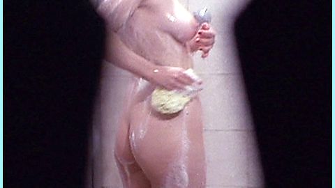 Pic: Edwige Fenech in La poliziotta della squadra del buoncostume (1979)