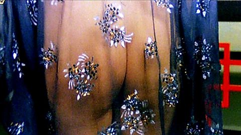 Pic: Edwige Fenech in Sabato, domenica e venerdì (1979)