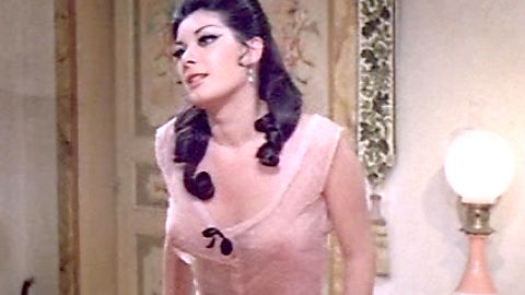 Pic: Edwige Fenech in Madame Bovary (1969)